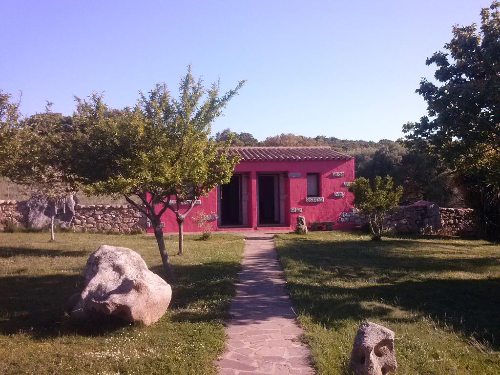 Turismo Rurale L'Agliuledda Villa Sant'Antonio di Gallura Exterior photo
