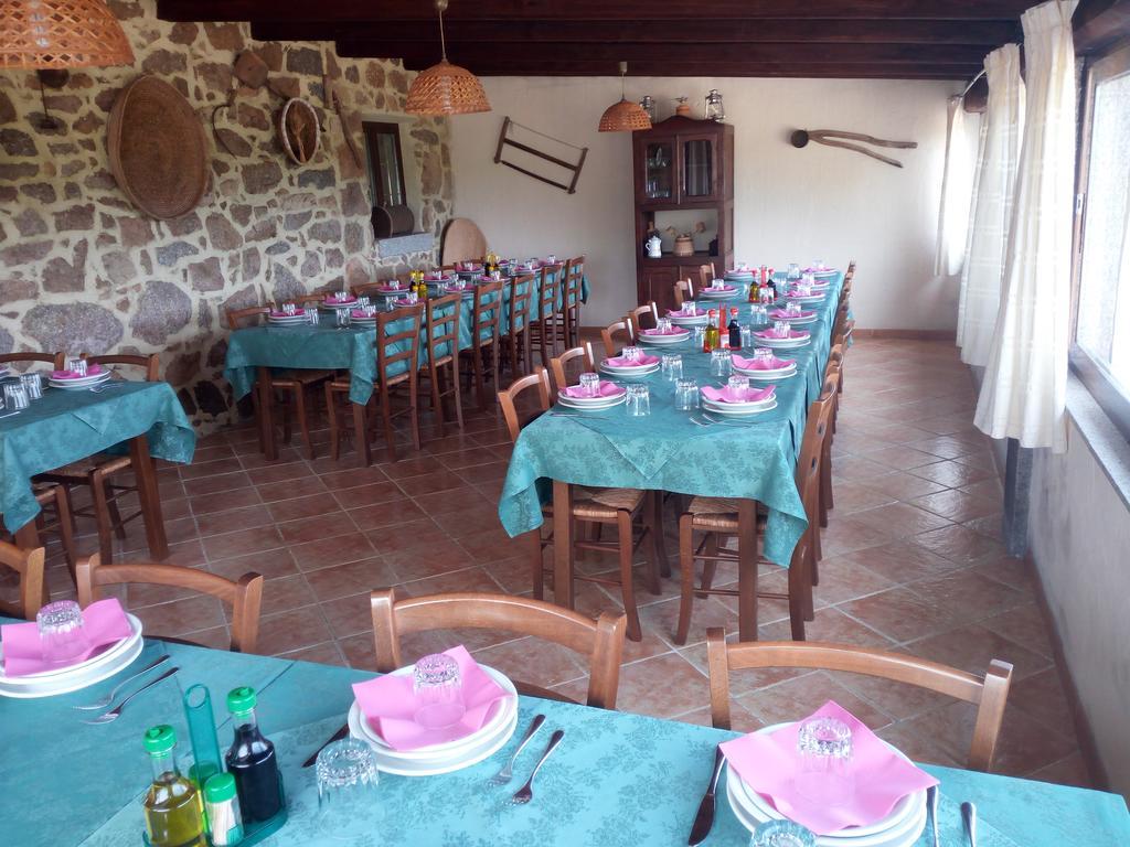 Turismo Rurale L'Agliuledda Villa Sant'Antonio di Gallura Exterior photo